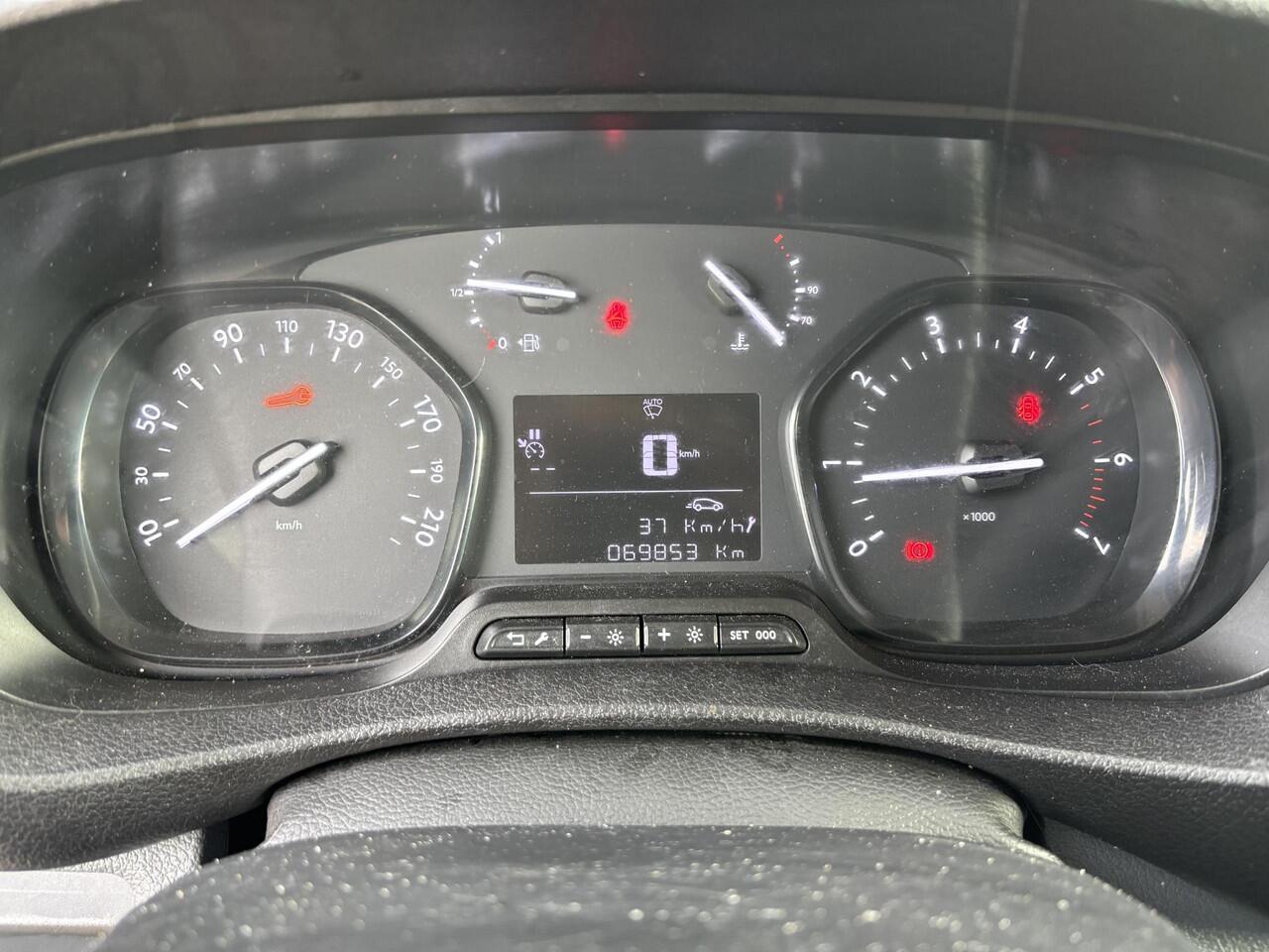 Peugeot EXPERT 1.5 BlueHDI 100 Standard Premium | Comfort Scheidingswand | Bank | Betimmering