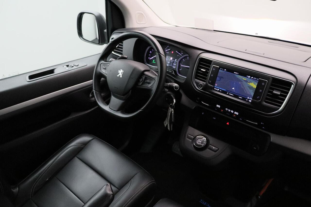 Peugeot EXPERT 2.0 BlueHDI 180 Standard Sport 2021 NAP | Camera | Navigatie | Trekhaak | Automaat | Lederen bekleding | Head up | Carplay | Xenon | LED | Bluetooth | USB | Cruise control | Airco Clima | Multifunctioneel stuurwiel |