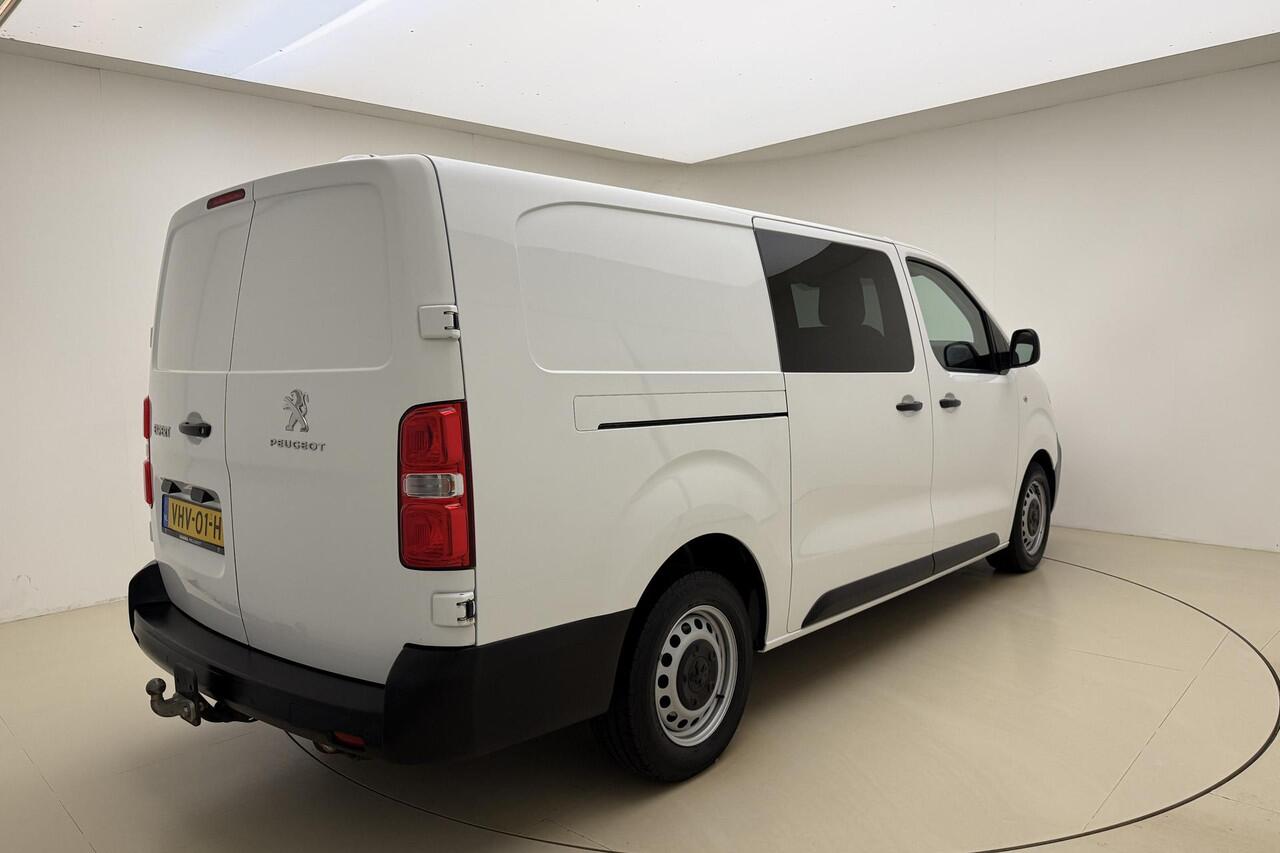 Peugeot EXPERT 2.0 BlueHDI 120 Long Premium DC | 6-Zits | Trekhaak | Houten Laadvloer | Parkeer Sensoren Achter | Enkele Schuifdeur | Bluetooth |