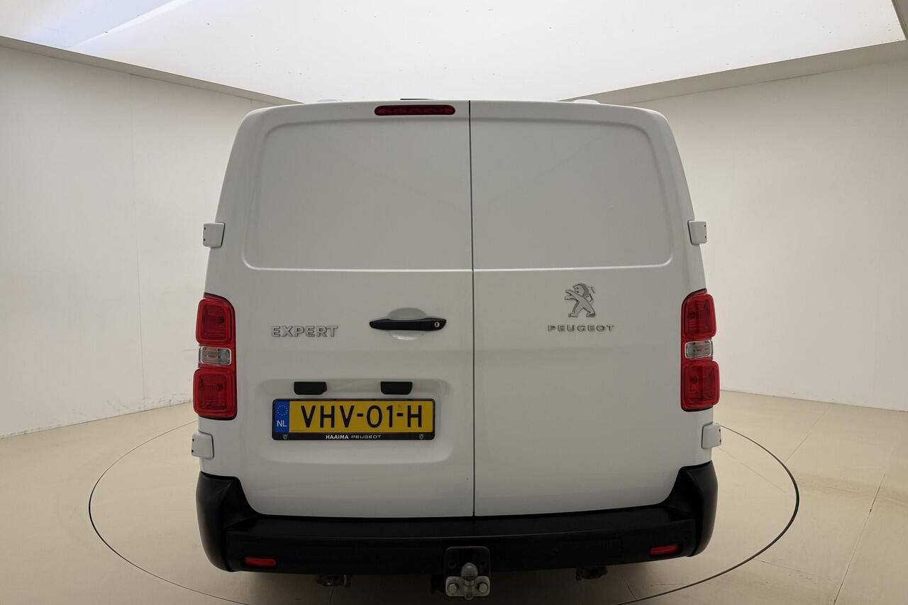 Peugeot EXPERT 2.0 BlueHDI 120 Long Premium DC | 6-Zits | Trekhaak | Houten Laadvloer | Parkeer Sensoren Achter | Enkele Schuifdeur | Bluetooth |