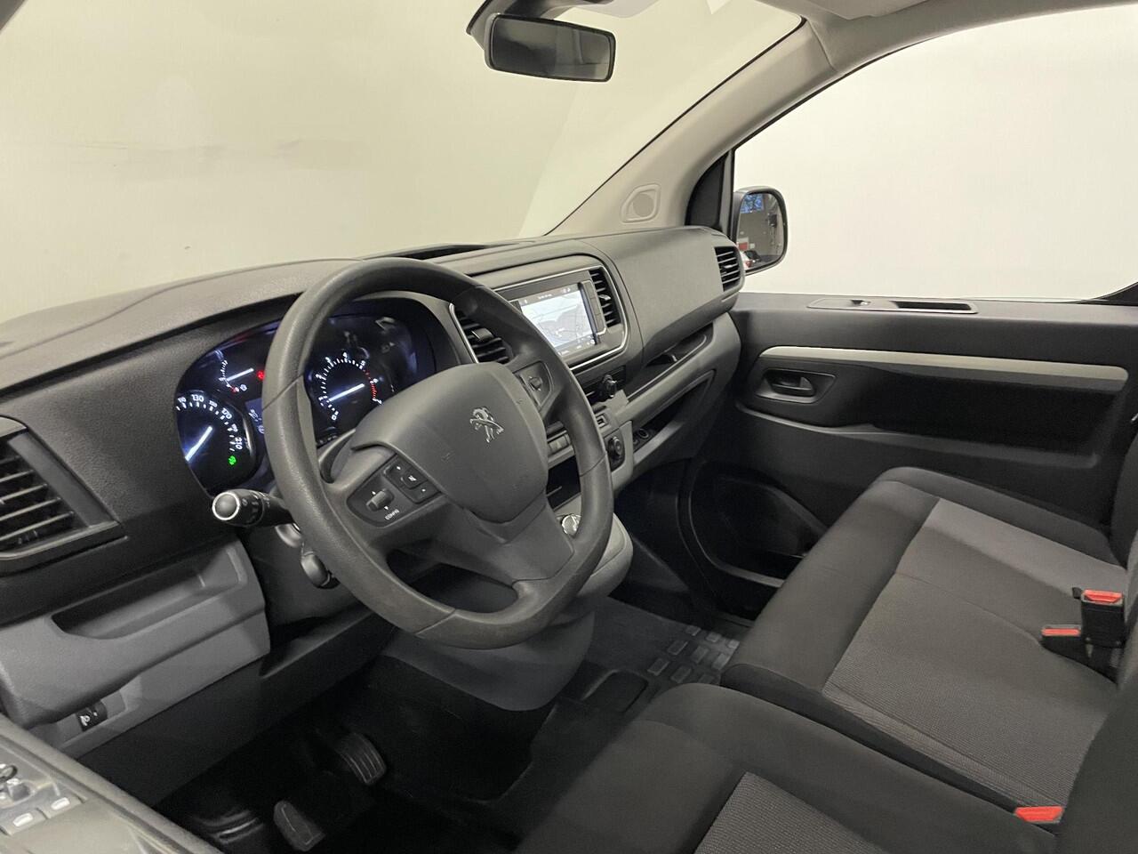 Peugeot EXPERT Long Dubbele Cabine Asphalt L3 2.0 HDi 120pk Aut-8 Airco Navi Carplay Cruise Control Trekhaak Lang Luxe Dubbele Cabine