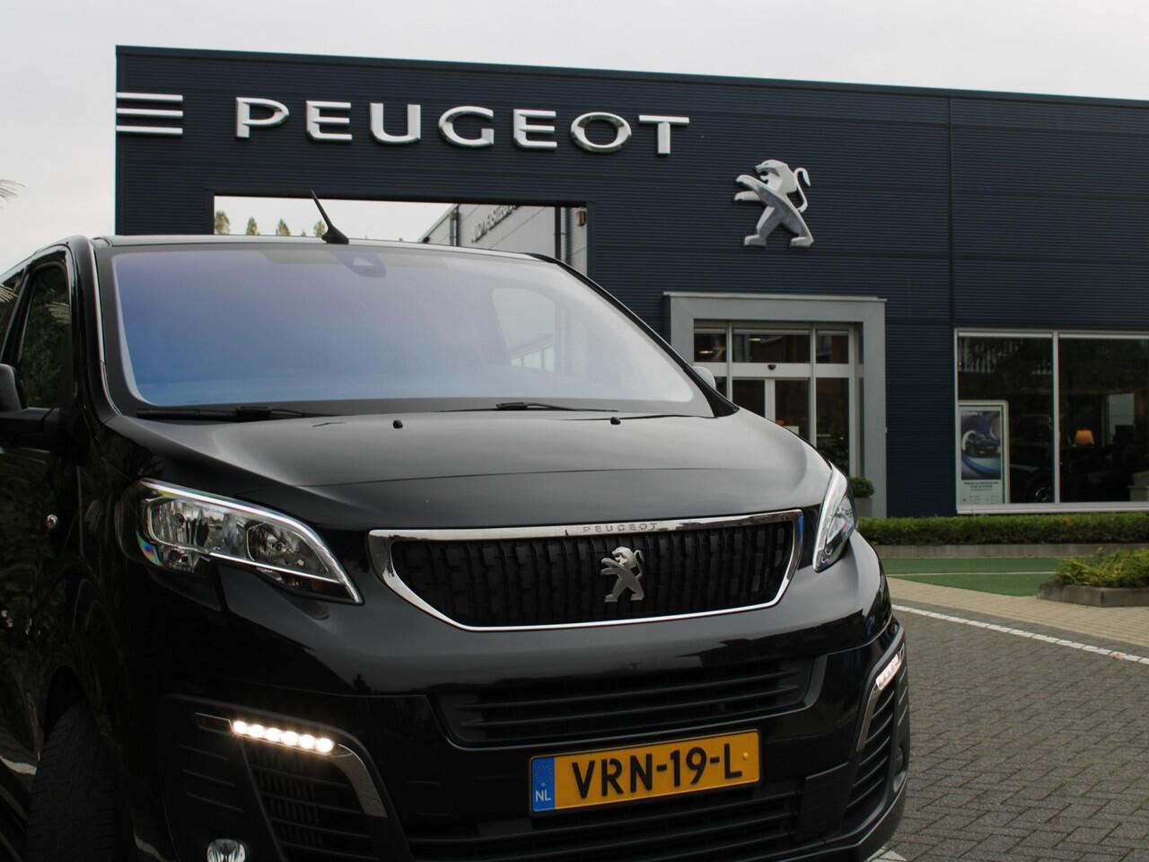 Peugeot EXPERT Standard Asphalt 2.0 BlueHDI 145PK EAT8 Automaat Navigatie, Trekhaak, Achteruitrijcamera, Parkeersensor Achter, Climate Control, Cruise Control, Lederen Bekleding