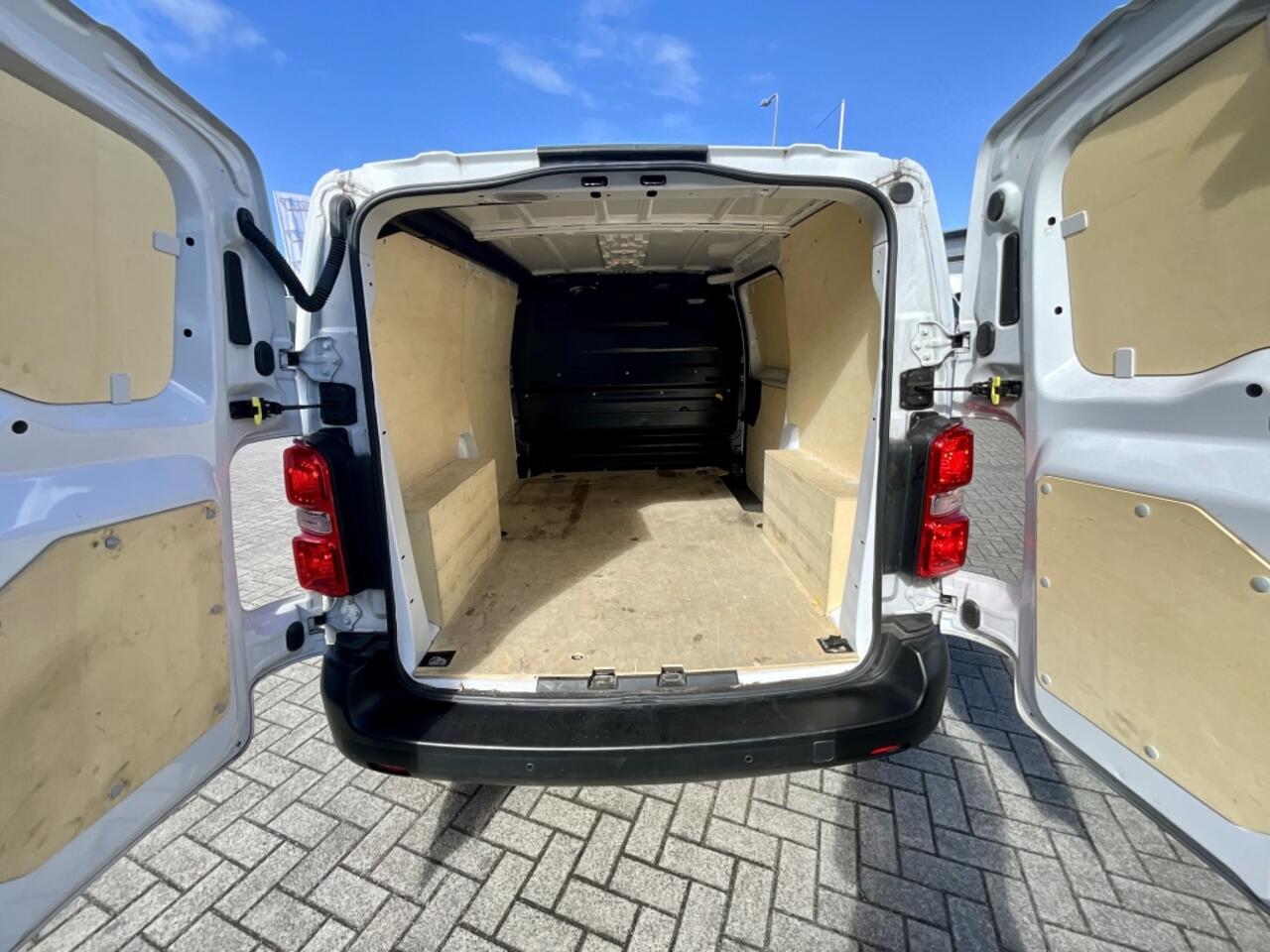 Peugeot EXPERT 1.5 BlueHDI Standaard Prem 360 Camera Carplay Cruise