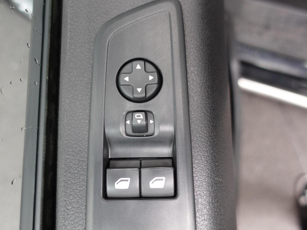 Peugeot EXPERT 2.0 BlueHDI 145PK L3 Automaat Airco Cruise Control Navigatie Sidebars Carplay Trekhaak