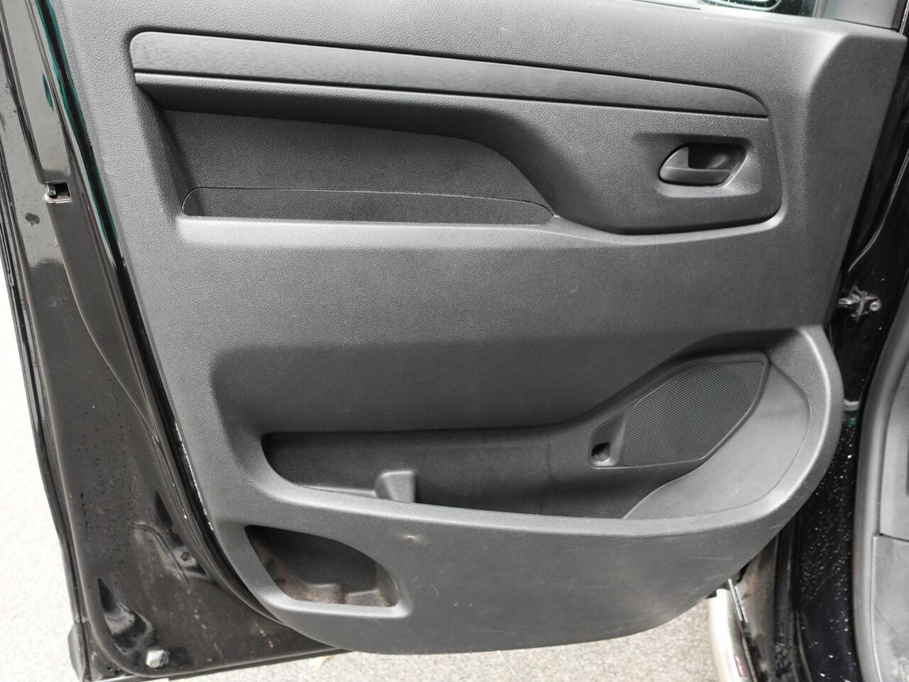 Peugeot EXPERT 2.0 BlueHDI 145PK L3 Automaat Airco Cruise Control Navigatie Sidebars Carplay Trekhaak