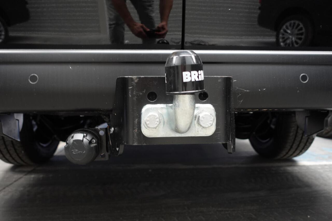 Peugeot EXPERT 180PK Automaat L3 Premium Dubbele Cabine Navigatie Trekhaak Parkeersensoren Apple Carplay Cruise control Airco