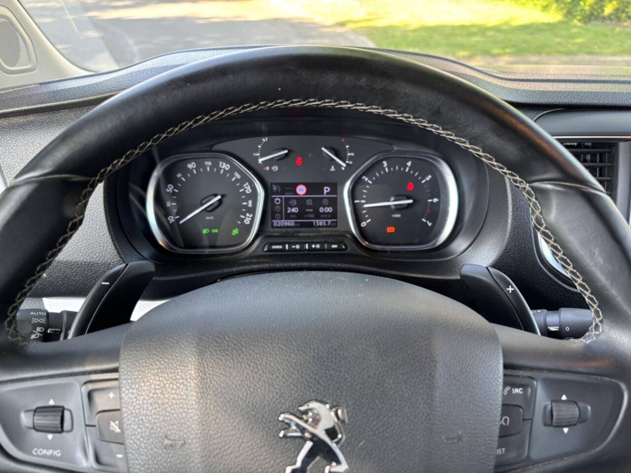 Peugeot EXPERT 2.0 BlueHDI 180 Dubbele Cabine Automaat