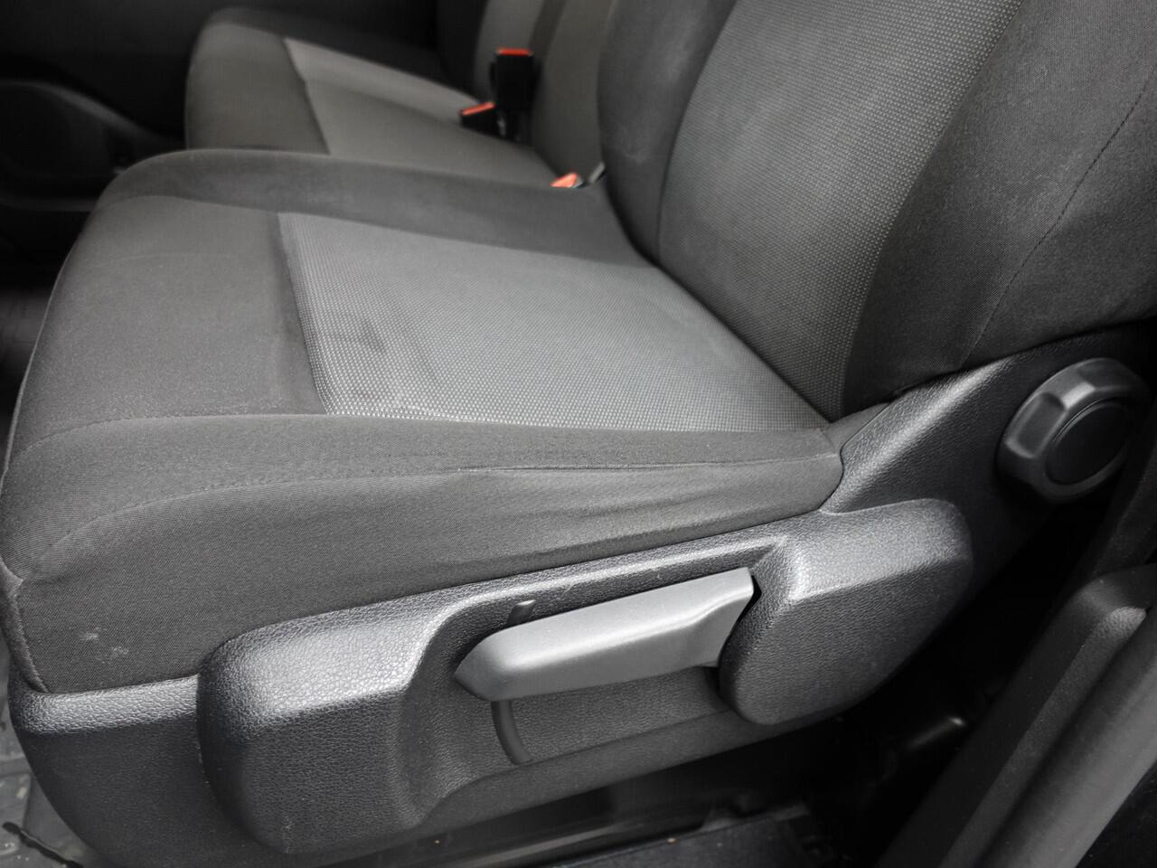 Peugeot EXPERT 2.0 BlueHDI 145pk L3 Automaat Airco Navigatie Cruise control Trekhaak Carplay