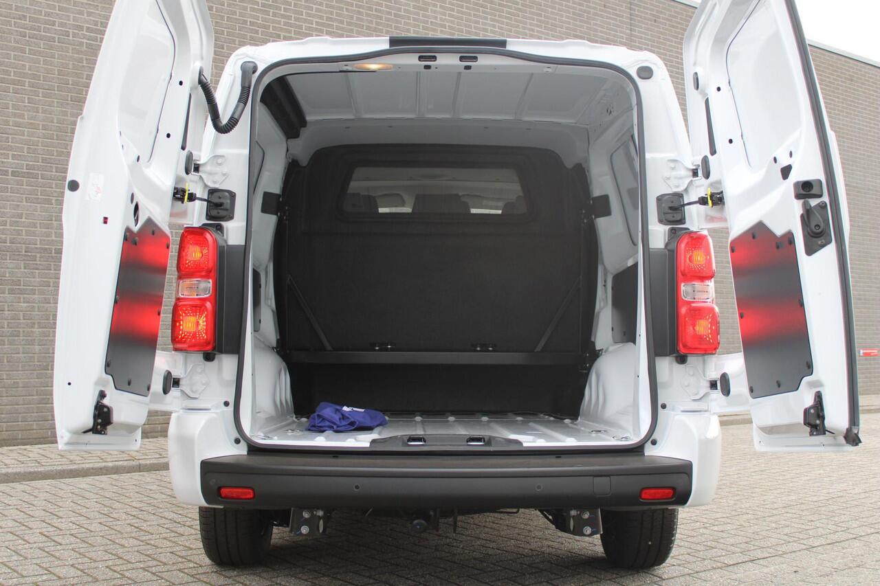 Peugeot EXPERT 2.0 BlueHDI 145PK L3 Dubbele Cabine Navigatie, Achteruitrijcamera, Trekhaak Afneembaar, Airco, Parkeersensoren Achter, Bluetooth, Cruise Control