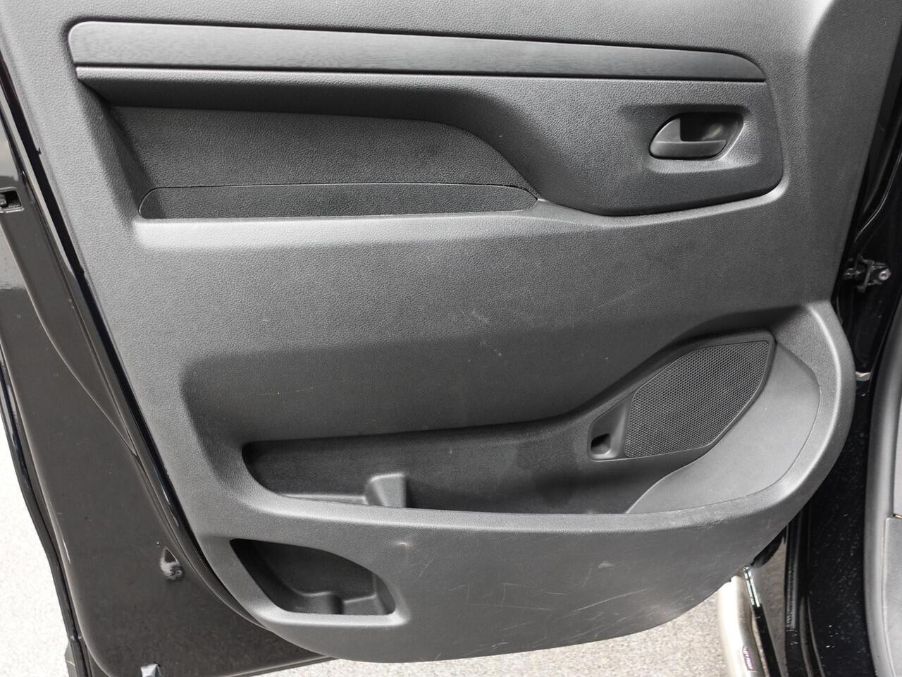 Peugeot EXPERT 2.0 BlueHDI 145 L3 Airco Navigatie Cruise control Sidebars Carplay Trekhaak