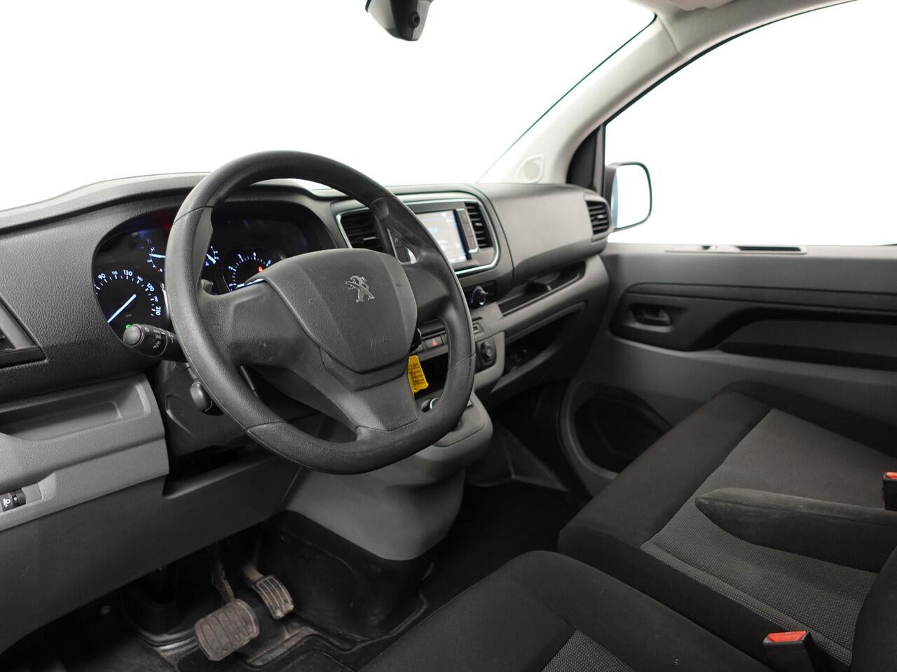 Peugeot EXPERT 2.0 BlueHDI 180PK Long L3H1 Premium Automaat Navigatie App-Connect Cruise Control Airco LM Velgen Euro6