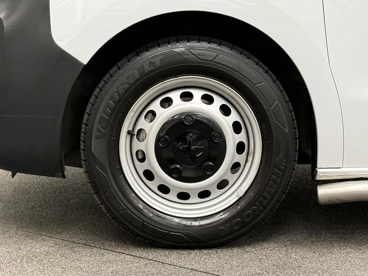 Peugeot EXPERT 1.5 BlueHDI 120PK L2 Navigatie Trekhaak Cruise Control