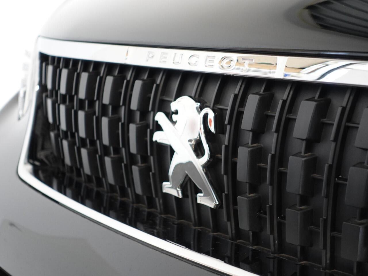Peugeot EXPERT 145PK L3 Automaat Navigatie Apple Carplay Cruise control Trekhaak Parkeersensoren Euro6