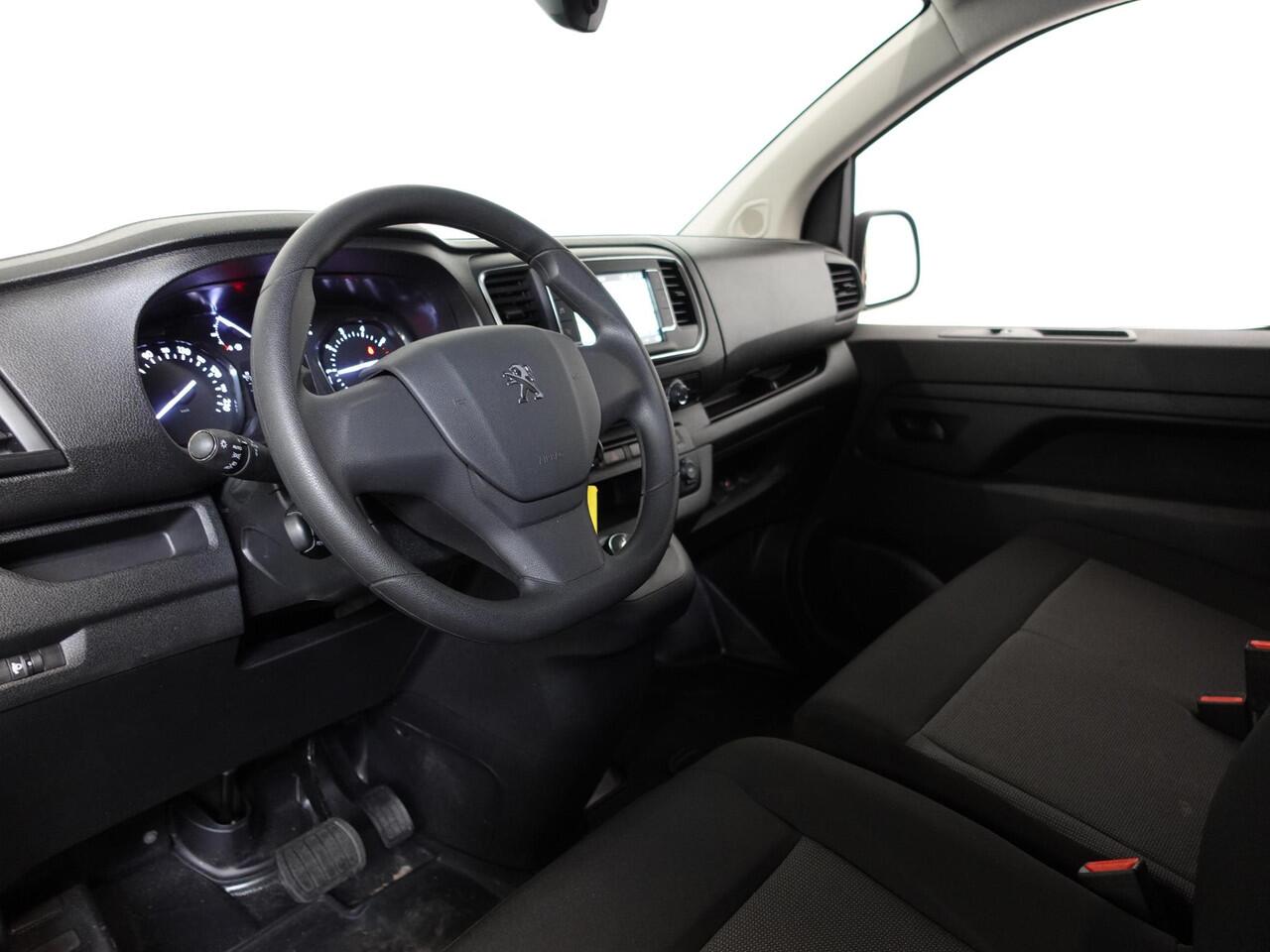 Peugeot EXPERT 145PK L3 Automaat Navigatie Apple Carplay Cruise control Trekhaak Parkeersensoren Euro6