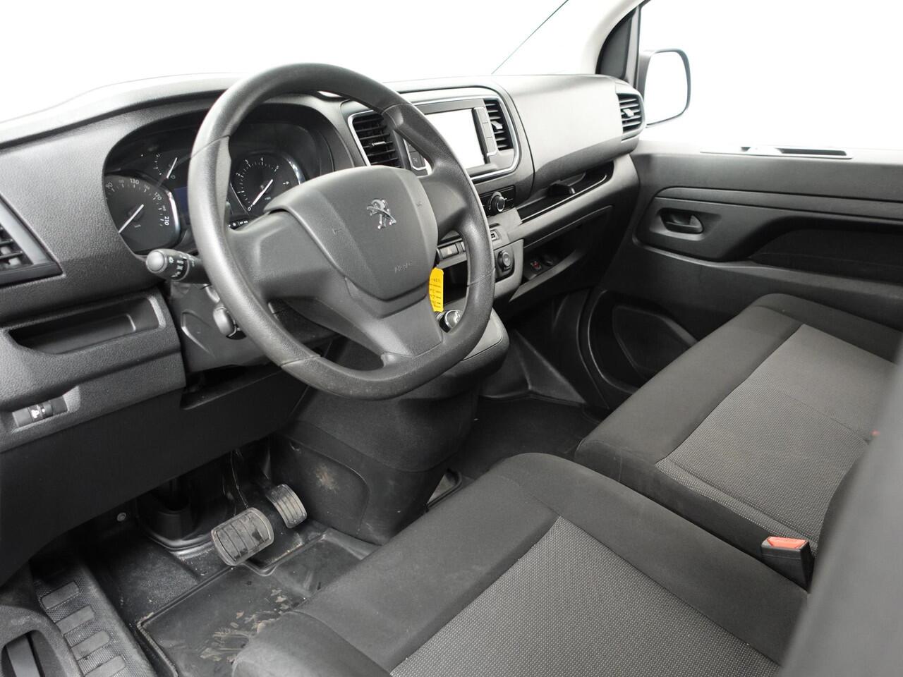 Peugeot EXPERT 2.0 BlueHDI 145PK L3 Airco Bluetooth Navigatie Trekhaak Side bars