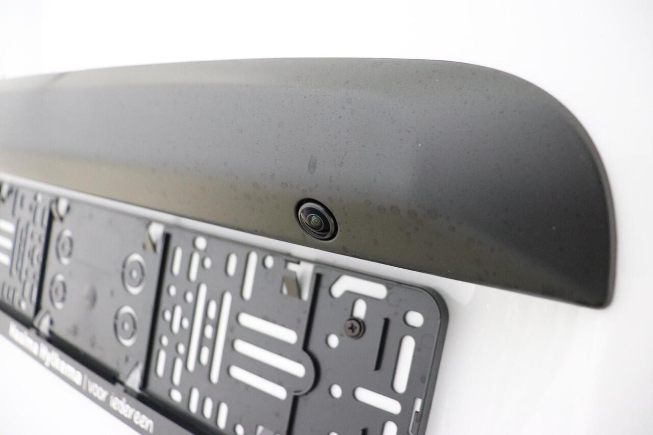 Peugeot EXPERT 2.0 BlueHDi S&S L3 DC 180 PK Automaat | Dubbele cabine | UIT VOORRAAD LEVERBAAR | BPM VRIJ! | Climate Control | Stuurverwarming | Betimmering | Apple Carplay | Navigatie | Camera | LM Velgen