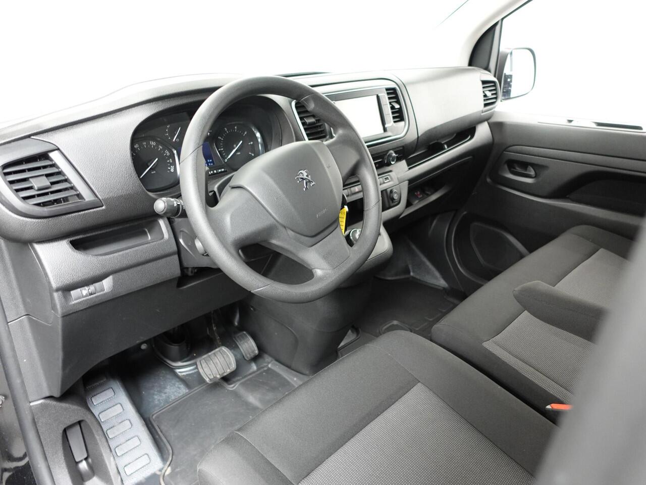 Peugeot EXPERT 145pk L3 Automaat Airco Cruise Navi Trekhaak Airco Cruise Control Trekhaak