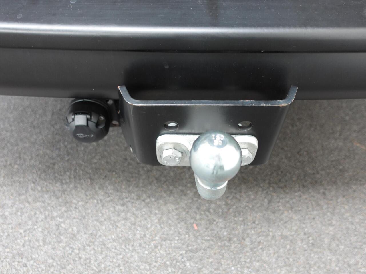 Peugeot EXPERT 145pk L3 Automaat Airco Cruise Navi Trekhaak Airco Cruise Control Trekhaak