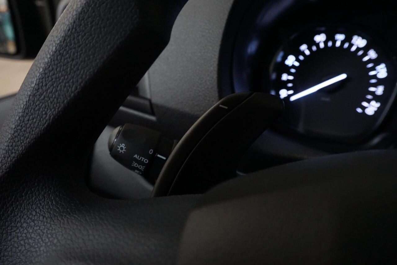 Peugeot EXPERT 2.0 BlueHDI 145PK L3 Automaat Trekhaak Airco navigatie