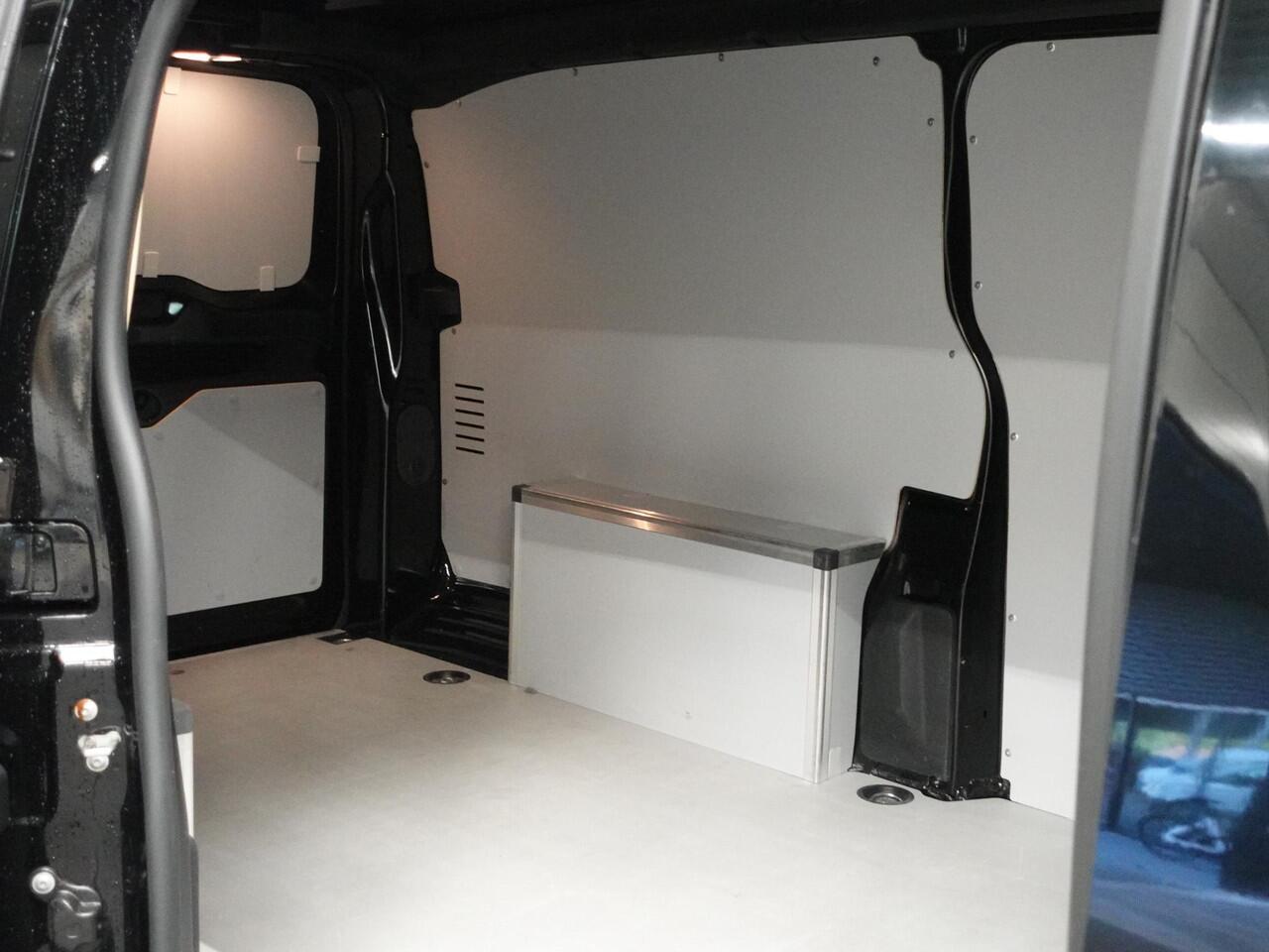 Peugeot EXPERT 145PK L3 Automaat Airco Cruise Navi Trekhaak Airco Cruise Control Trekhaak Imperiaal