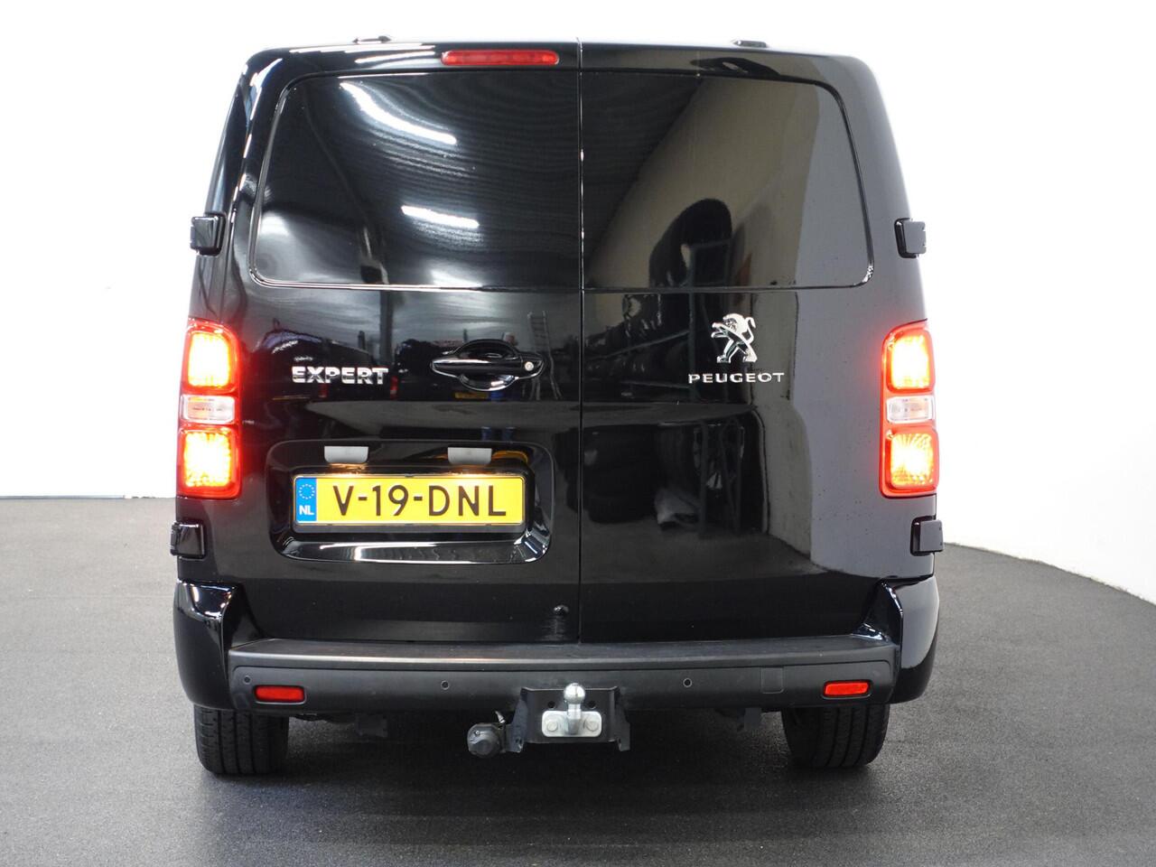Peugeot EXPERT 180pk Automaat L3H1 Long Premium Dubbele Cabine Trekhaak Navigatie Euro6