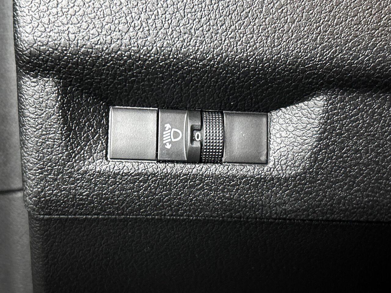 Peugeot EXPERT 2.0 BlueHDI 180 Long Premium Dubbele Cabine Automaat Airco Bluetooth LM Velgen Look pakket