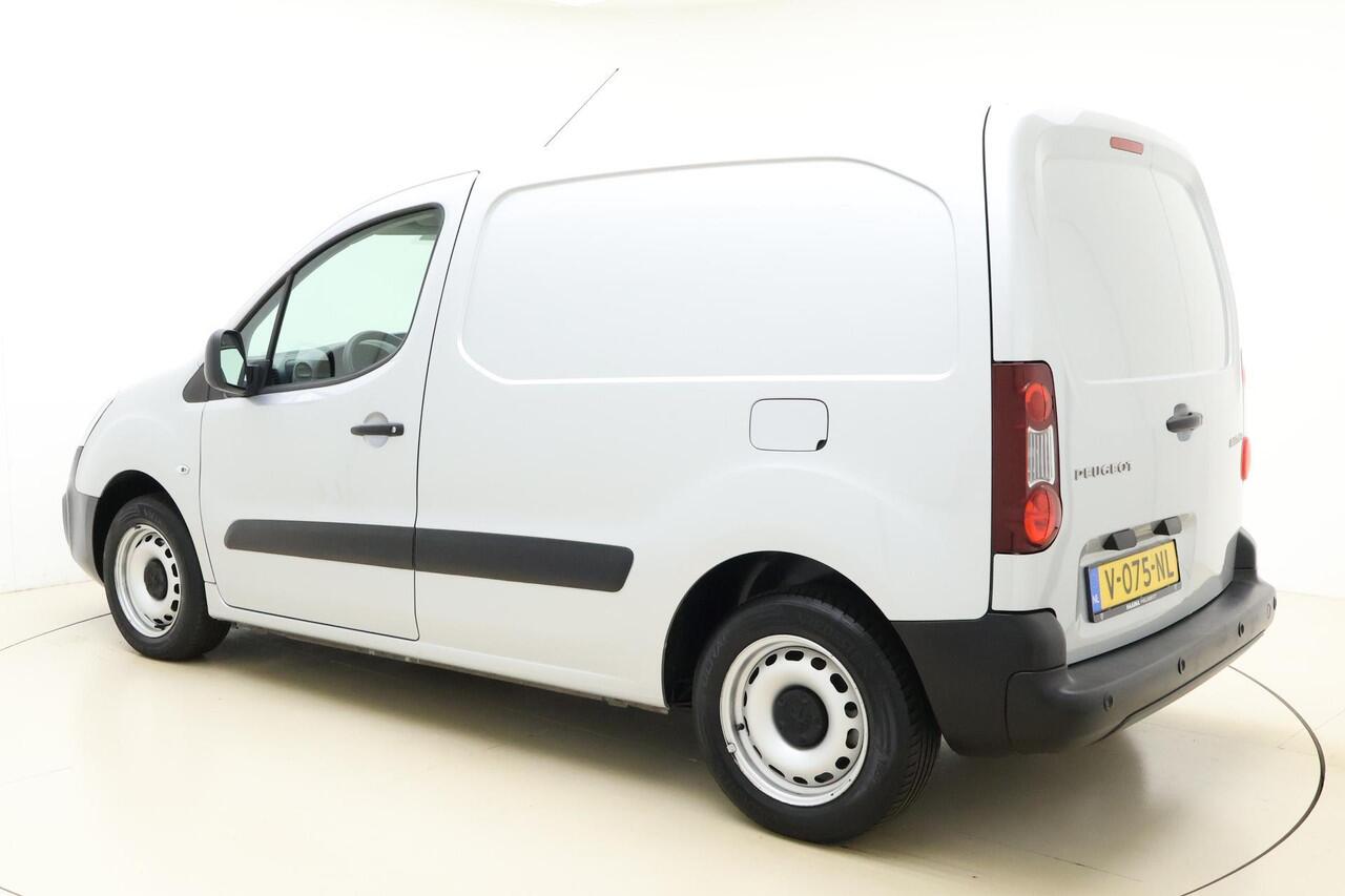 Peugeot PARTNER 120 1.6 BlueHDi 100 L1 Pro | Airco | Cruise Control | Parkeersensoren Achter | Armsteun | Weinig Kilometers