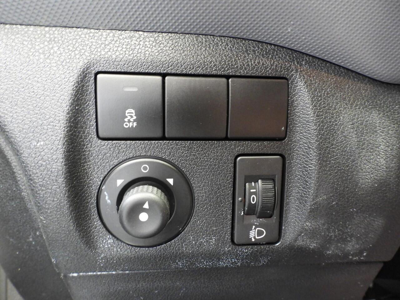 Peugeot PARTNER 120 1.6 BlueHDi 75 L1 Profit+ AIRCO/SCHUIFDEUR/TREKHAAK/IMPERIAAL!