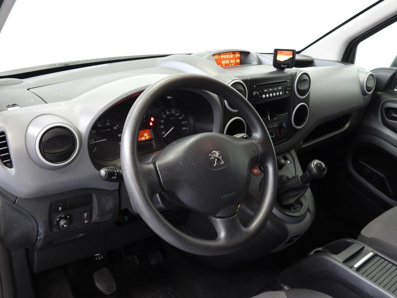 Peugeot PARTNER 120 1.6 BlueHDi 75 L1 Profit+ AIRCO/SCHUIFDEUR/TREKHAAK/IMPERIAAL!