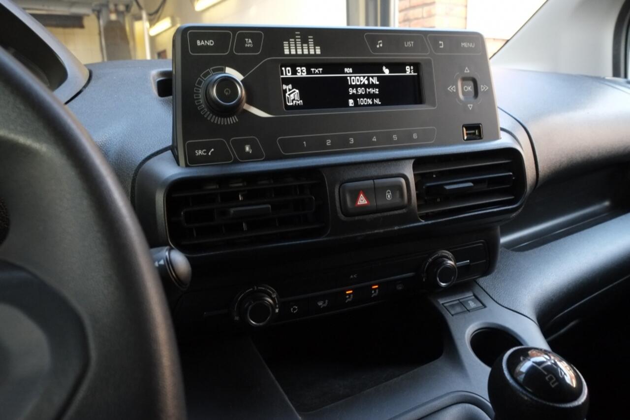 Peugeot PARTNER 1.6 BlueHDI Pro Trekhaak, Schuifdeur, Airco euro 6