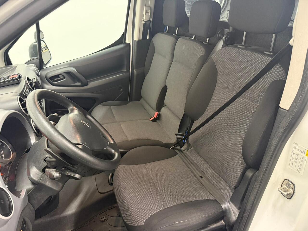 Peugeot PARTNER 1.6 BlueHDi 100 PK L1 Premium Airco Cruise Control Parkeersensoren Elektrische Ramen