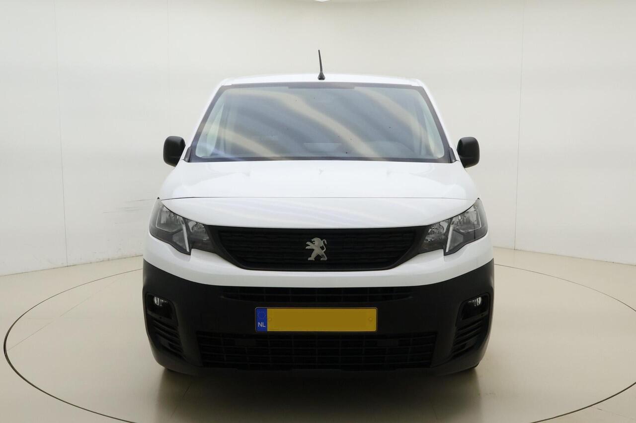 Peugeot PARTNER 1.5 BlueHDI Premium 100 PK | Handgeschakeld | Apple Carplay/Android Auto l PDC l Bluetooth l Elek. ramen l Cruise l 3 zitplekken
