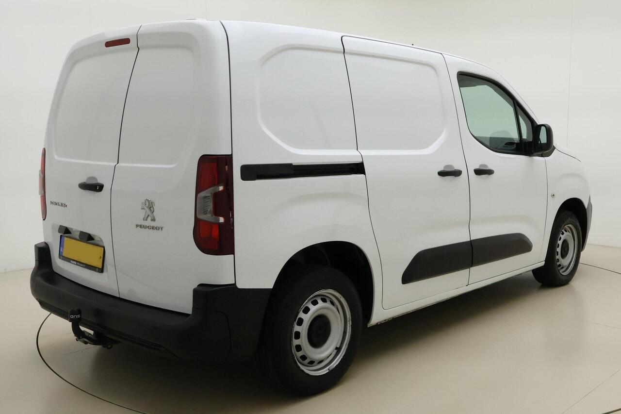 Peugeot PARTNER 1.5 BlueHDI Premium 100 PK | Handgeschakeld | Apple Carplay/Android Auto l PDC l Bluetooth l Elek. ramen l Cruise l 3 zitplekken
