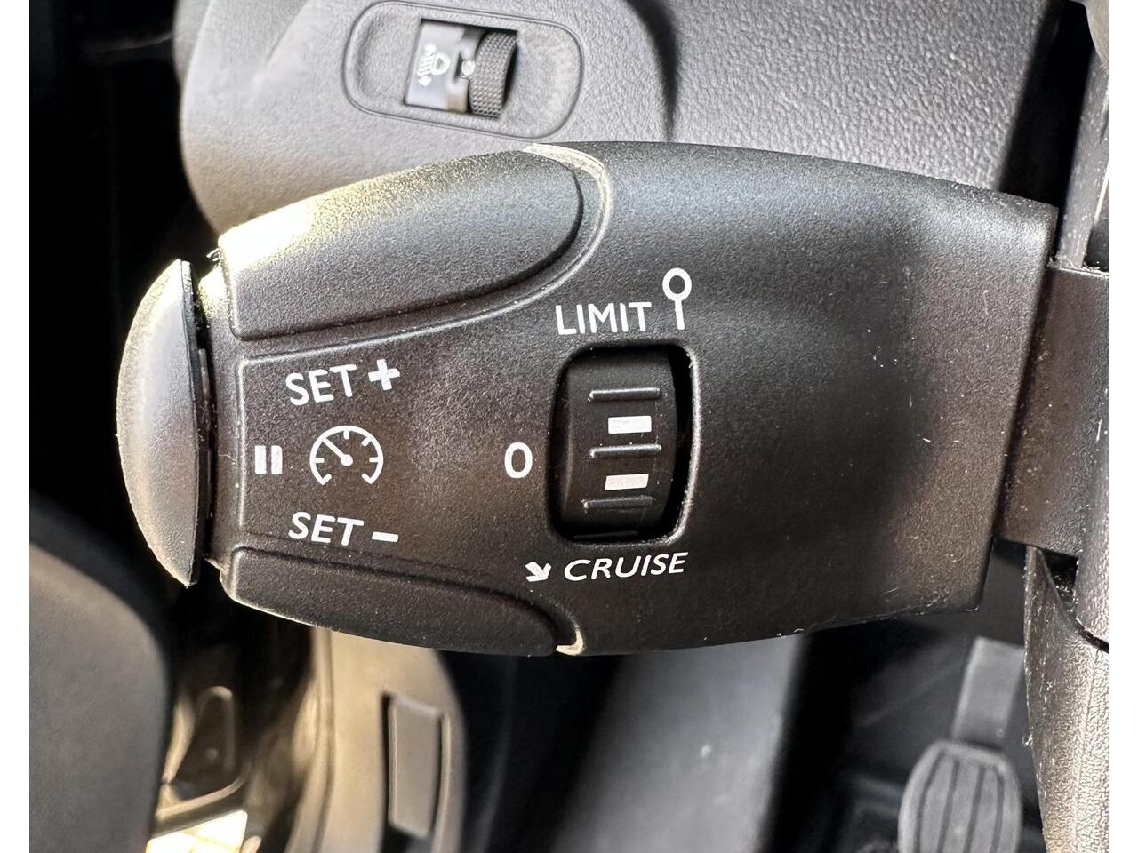 Peugeot PARTNER 1.2 PureTech Benzine bestel BPM VRIJ! MARGE!