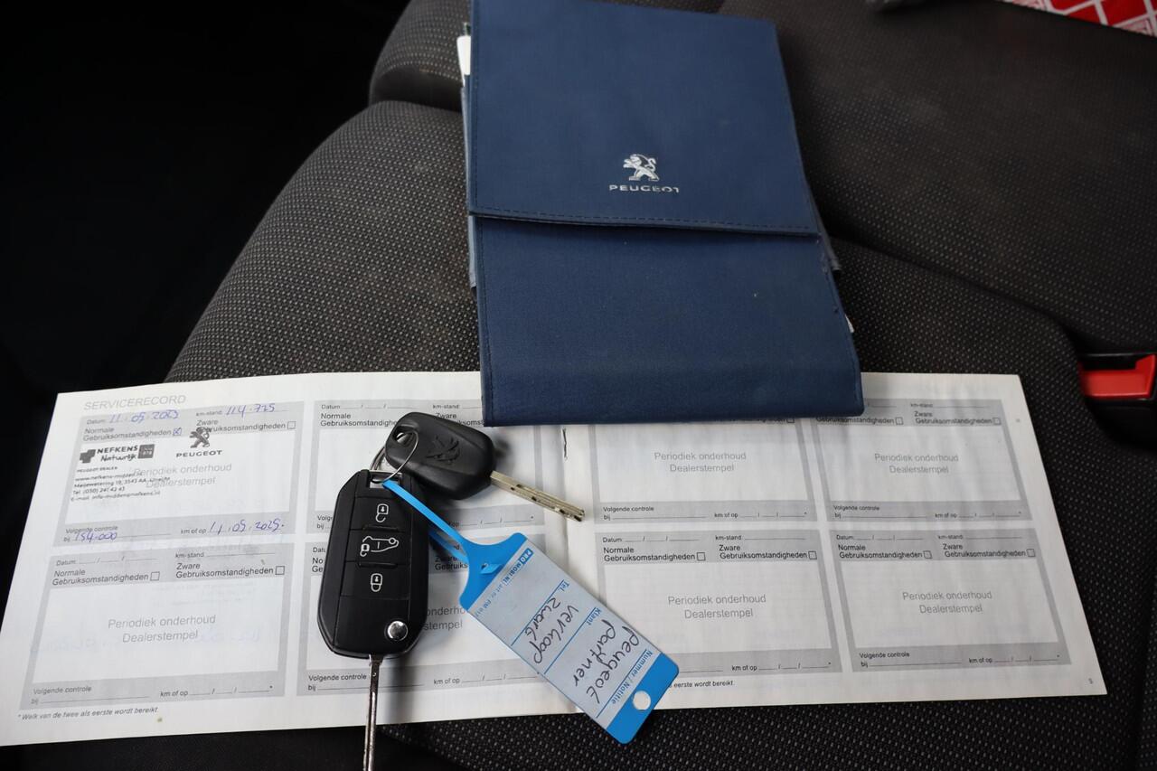 Peugeot PARTNER 1.5 BlueHDI Premium Automaat, Navigatie, Apple Carplay, Rechter zijdeur, 2 achterdeuren, Camera, Cruise control, Airco