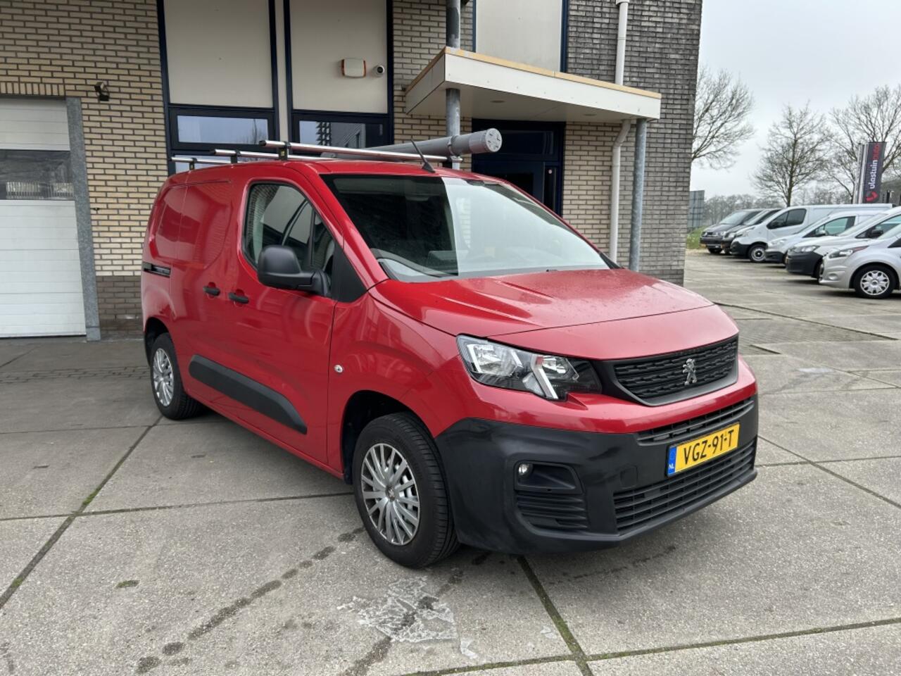 Peugeot PARTNER 1.5 BlueHDI Premium