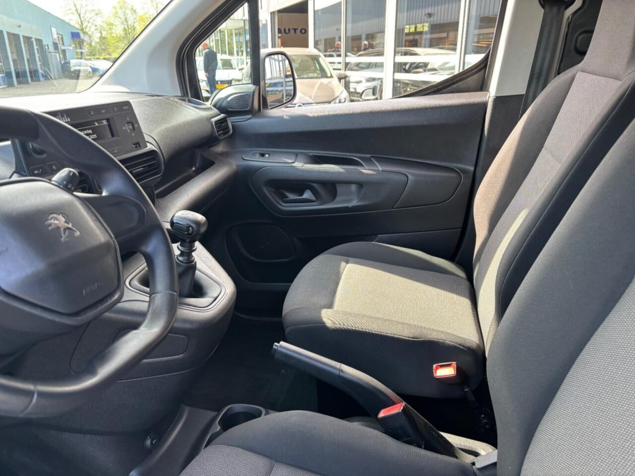 Peugeot PARTNER 1.2 PURET.BLUE 110 PK AIRCO EX BTW