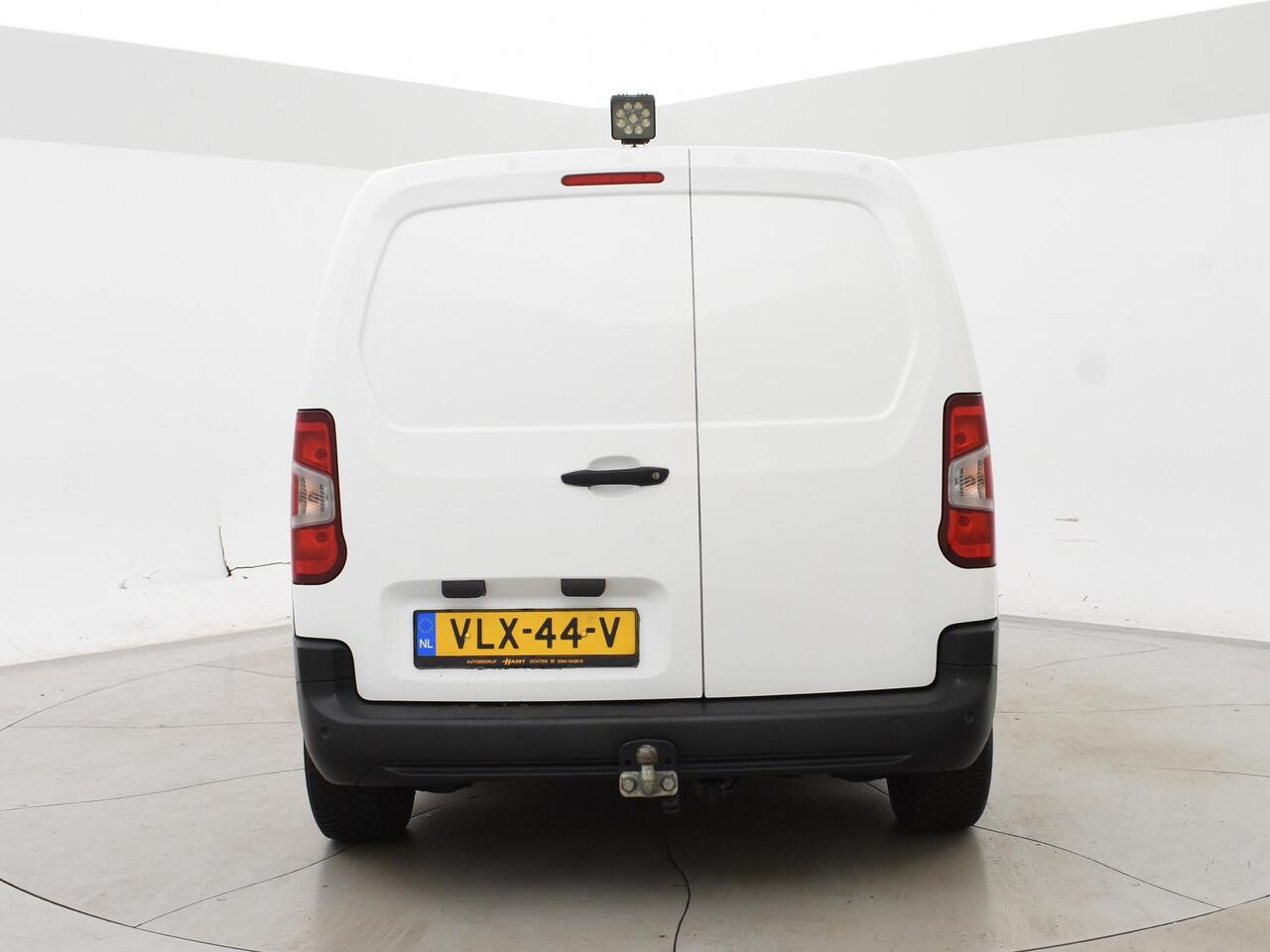 Peugeot PARTNER 1.5 BLUEHDI 100 PK PREMIUM + BOTT KAST | 230V OMVORMER | TREKHAAK | APPLE CARPLAY