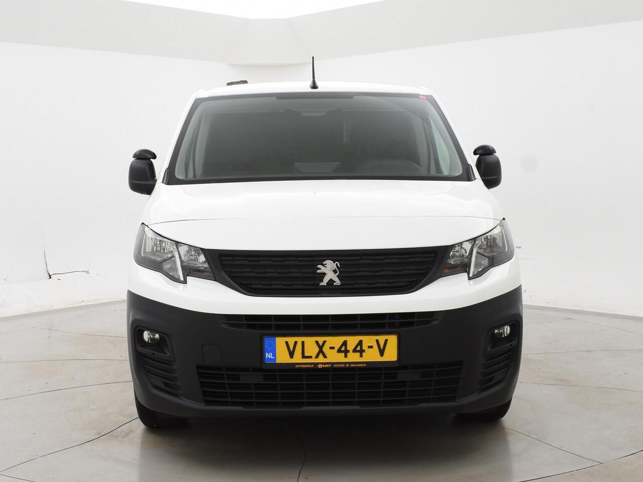 Peugeot PARTNER 1.5 BLUEHDI 100 PK PREMIUM + BOTT KAST | 230V OMVORMER | TREKHAAK | APPLE CARPLAY