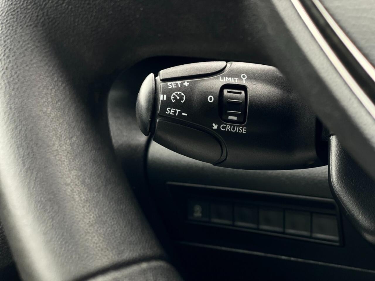 Peugeot PARTNER 1.2 PURETECH AUTOMAAT CRUISE PDC ACHTER