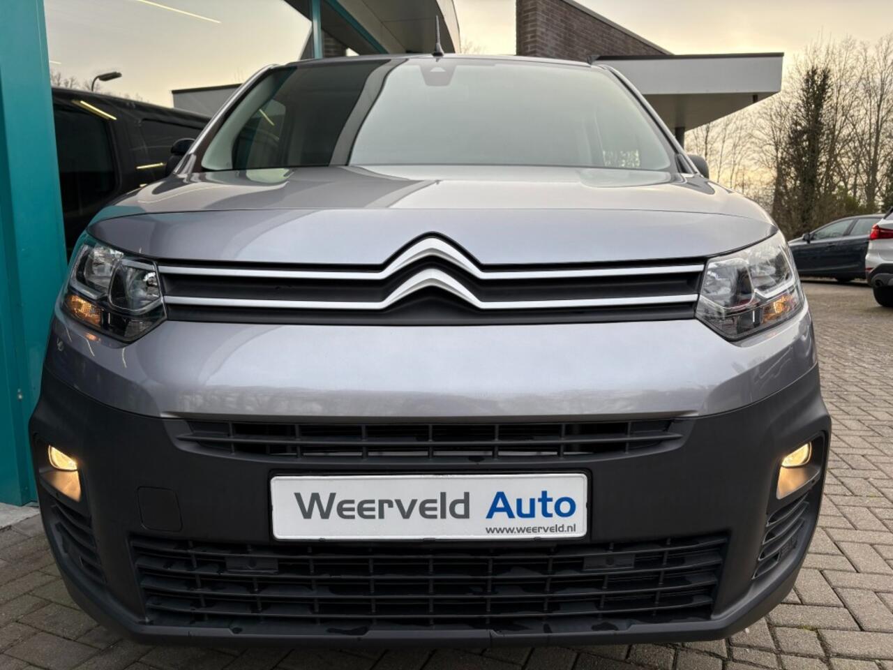 Peugeot PARTNER 1.5 BlueHDI 100pk CarPlay, Navi, Cruise, PDC, 16