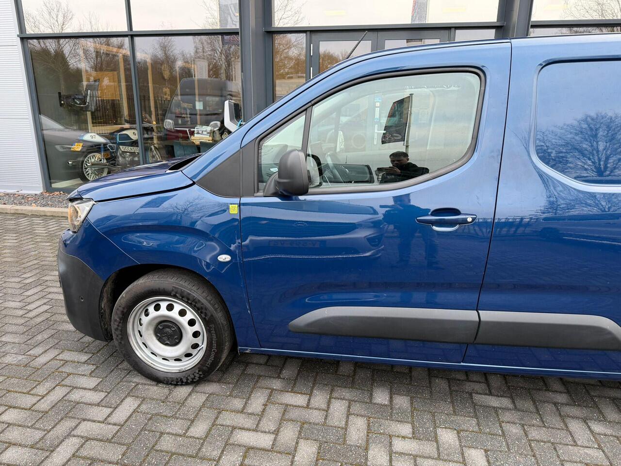 Peugeot PARTNER 1.5 BlueHDI Premium airco navi cruise automaat luxe