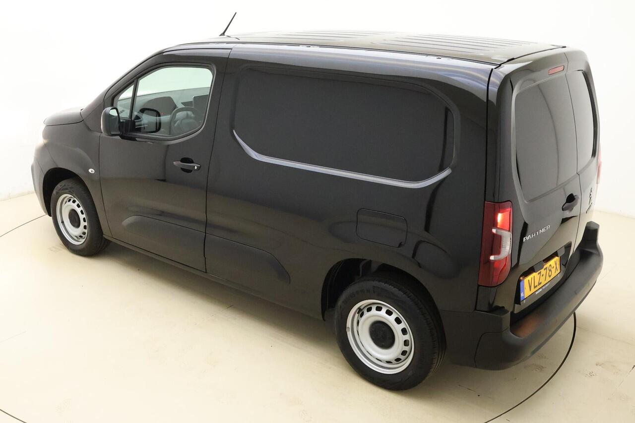 Peugeot PARTNER 1.5 BlueHDI Premium 75 PK | Handgeschakeld | 3-Zits | Betimmering | Airco | Cruise Control | Parkeersensor | Bluetooth | 1e eigenaar