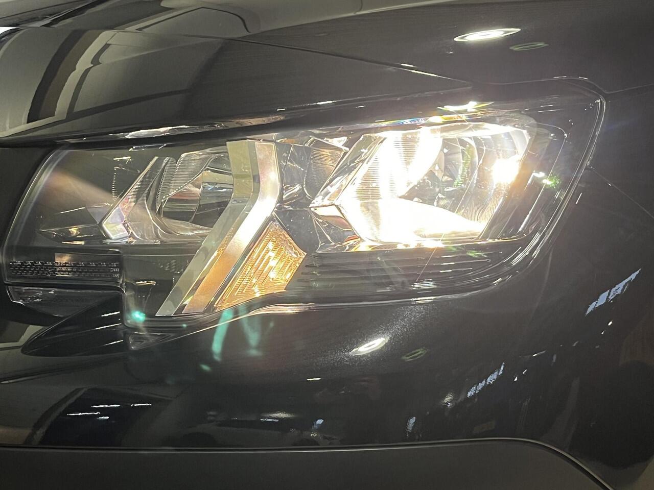 Peugeot PARTNER e-Partner L1 Premium EV 50kWh 136pk | 3-ZITS | CAMERA | APPLE CARPLAY / ANDROID AUTO | PARKEERHULP V+A | AIRCO | CRUISE CONTROL