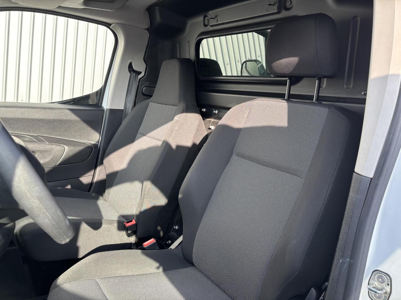 Peugeot PARTNER 1.5 BlueHDI Premium*A/C*CRUISE*SCHUIF*NW-MODEL*