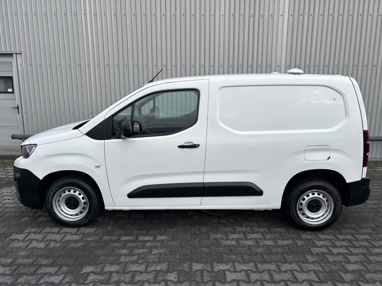 Peugeot PARTNER 1.5 BlueHDI Premium*A/C*CRUISE*NIEUW MODEL*NAVI*