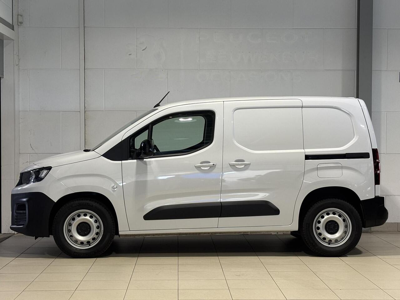 Peugeot PARTNER GB L1 Premium 1.2 Turbo 130pk EAT8 AUTOMAAT | WINTERPACK | 3-ZITS | 2 x SCHUIFDEUR | SURROUND CAM | STOELVERW.