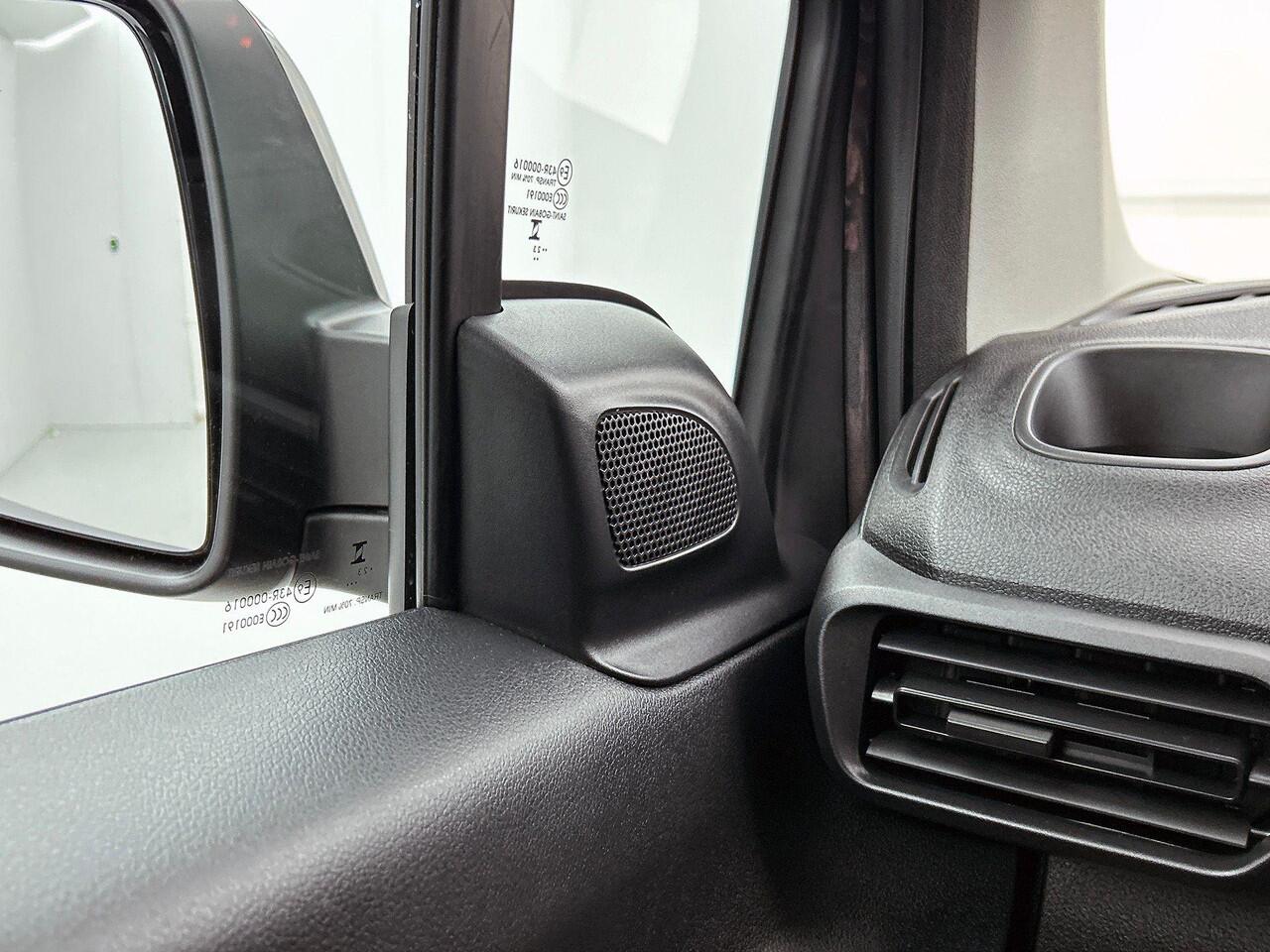 Peugeot PARTNER 1.5 BlueHDi 100 S&S L2 Airco Bluetooth PDC Trekhaak