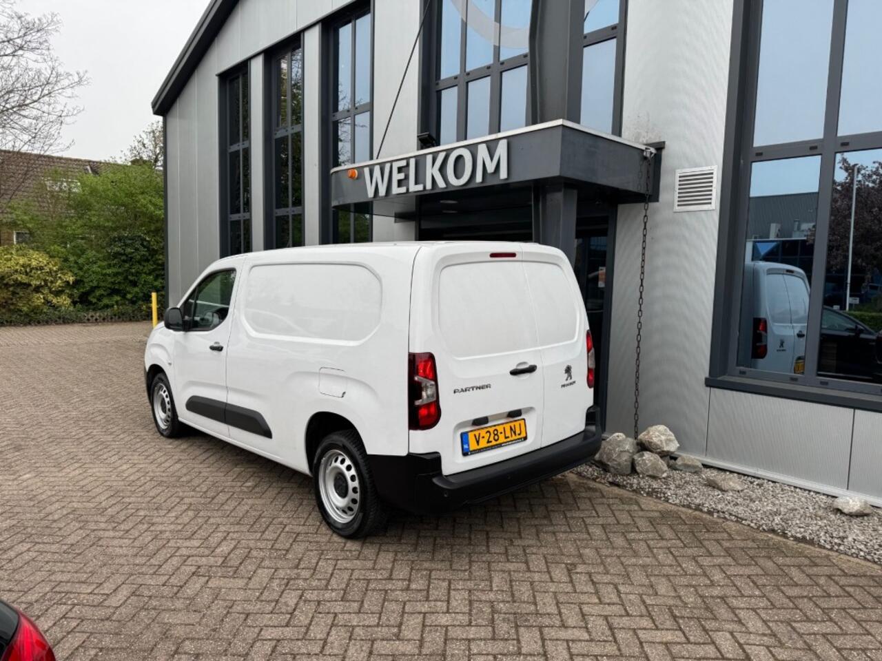 Peugeot PARTNER 1.5 BlueHDI 102PK Lang L2 airco, Cruisecntrl, Schuifdeur, Carkit