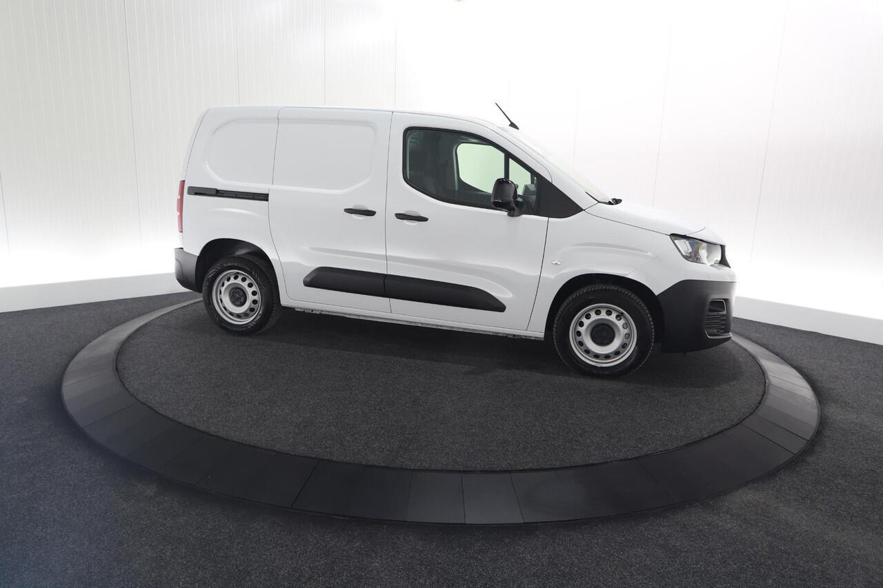 Peugeot PARTNER 1.5 BlueHDi 100 S&S L1 | Trekhaak | Camera | Apple Carplay | Vloerplaat | Parkeersensoren